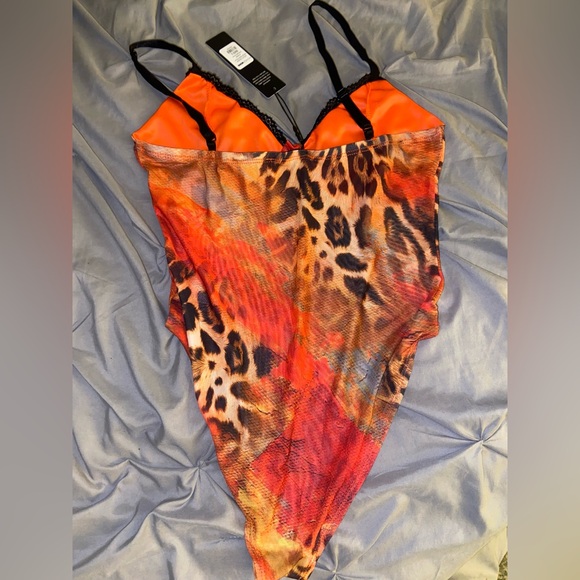 Fashion Nova Mesh Orange/Leopard Bodysuit- Size Large - Picture 4 of 4